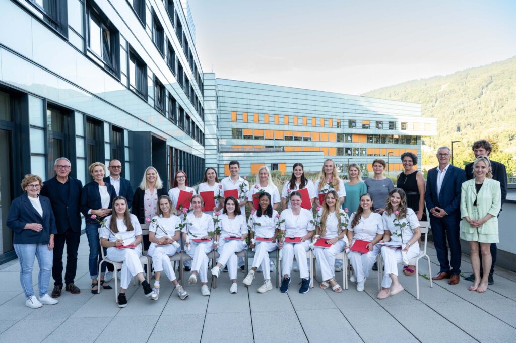 Diplomfeier Pflegeschule Vorarlberg Standort Bregenz – Geschäftsbericht LKH 2023