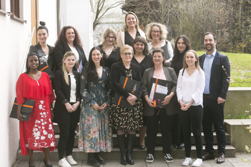 Diplomfeier Pflegeschule Vorarlberg Standort Feldkirch – Geschäftsbericht LKH 2023